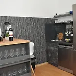 Modernes Appartement Mit Innblick